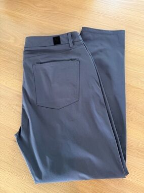 Vuori Men's Meta Athletic Slim Pant in Charcoal, Size36, 30” inseam